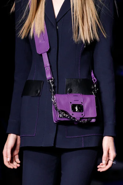 Look 14